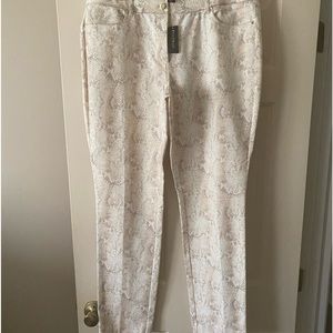 WHITE HOUSE | BLACK MARKET Women Straight Legs Pants